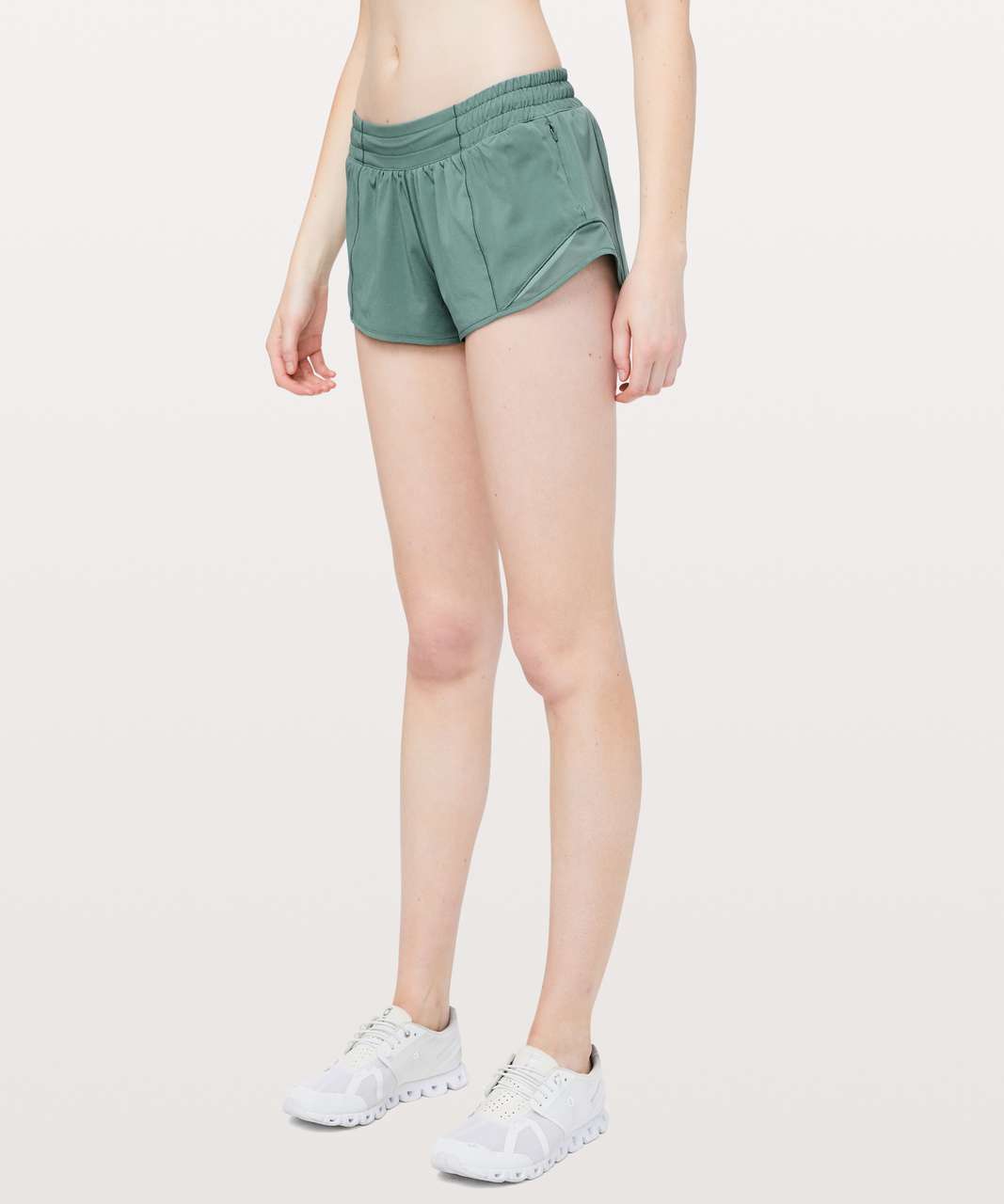 Lululemon Hotty Hot Short II *2.5" - Frosted Pine