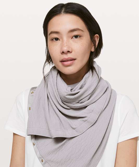 単品購入可 lululemon☆スカーフVinyasa Scarf Crinkle