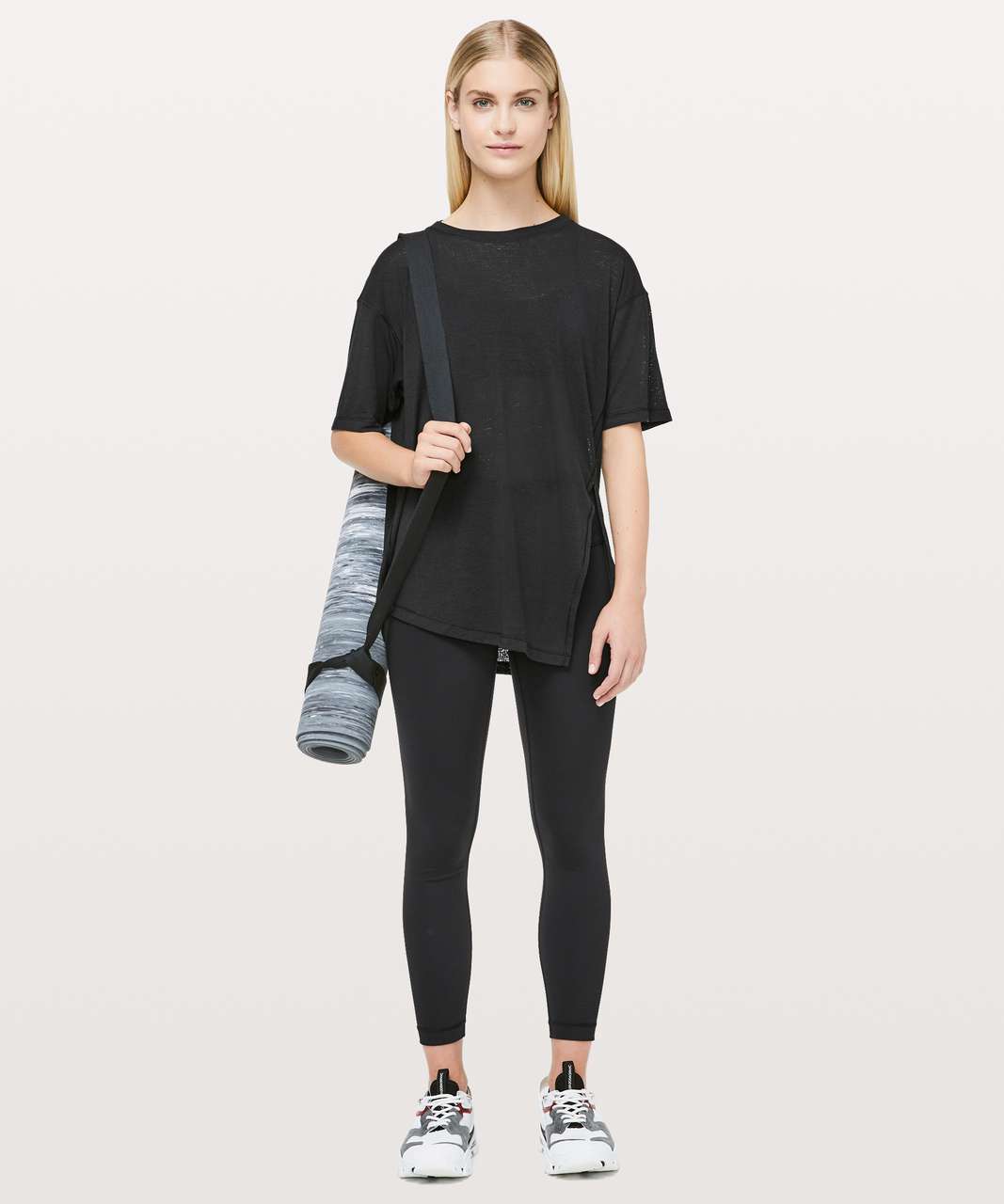 Lululemon Sneak Out Short Sleeve - Black