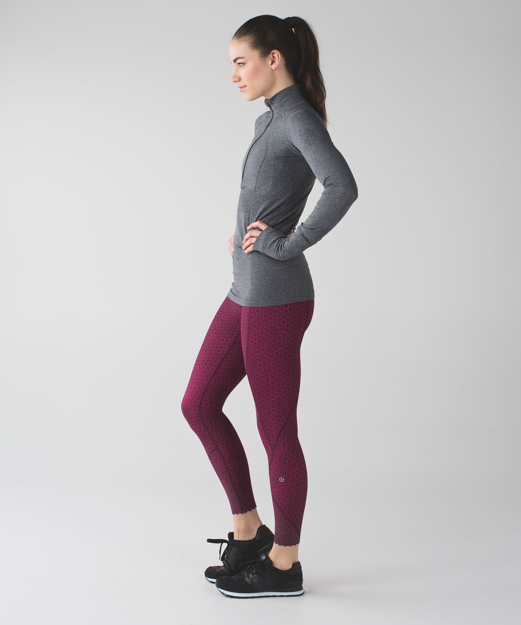 Lululemon Tight Stuff Tight - Star Pixel Raspberry Bordeaux Drama