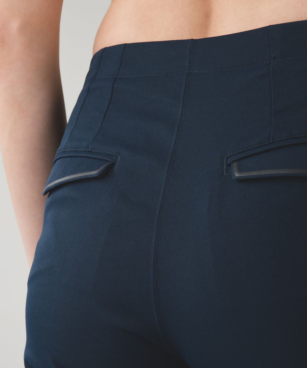 Lululemon &go City Trek Trouser - Inkwell