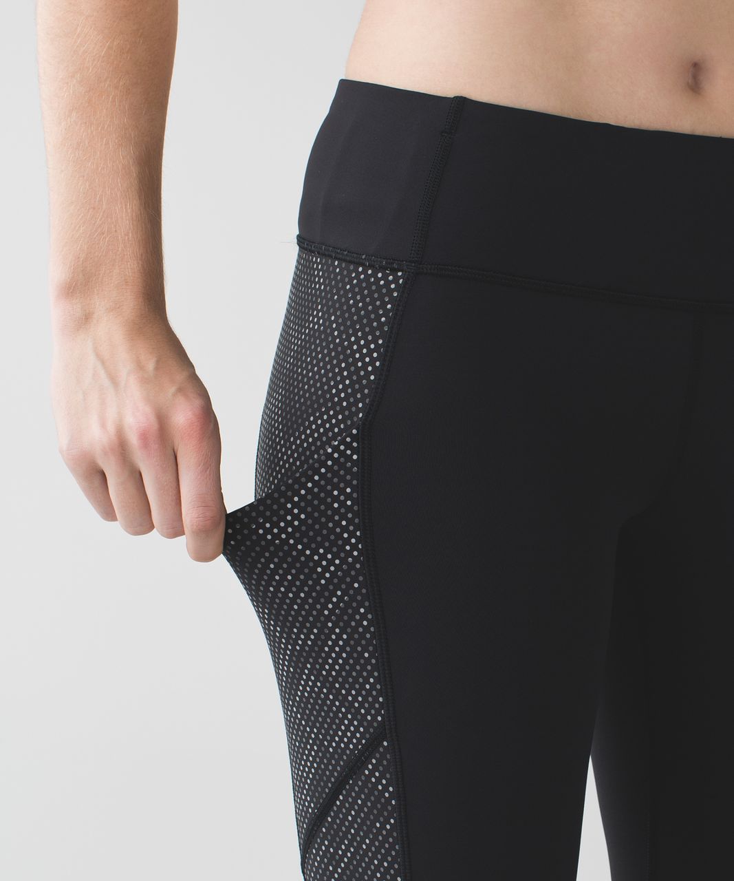 Lululemon Speed Tight IV - Ravish Reptile Silver Black