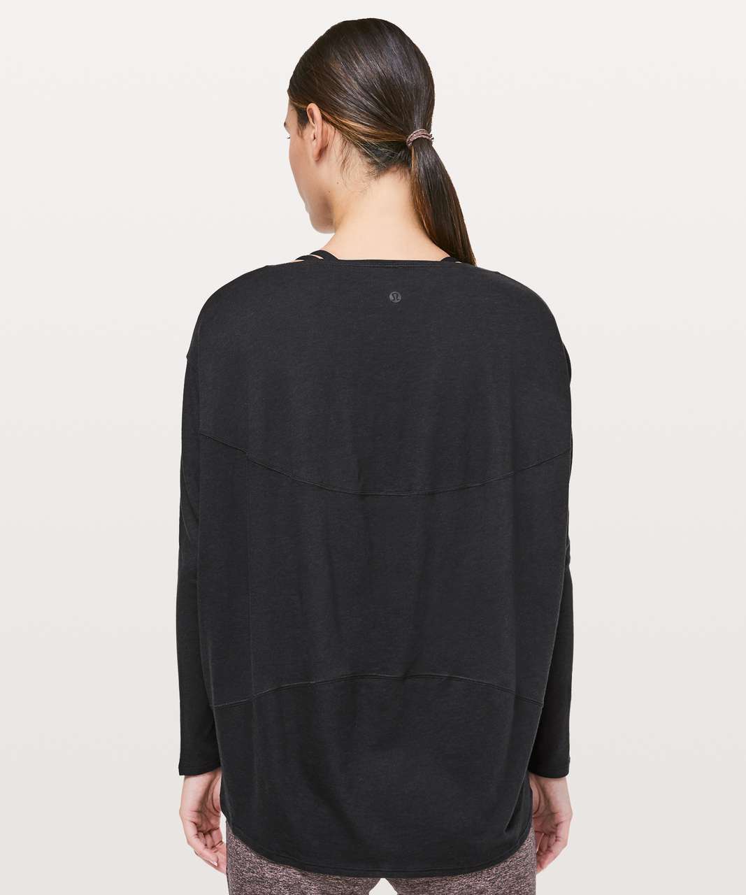 Lululemon Back In Action Long Sleeve - Black (Second Release)