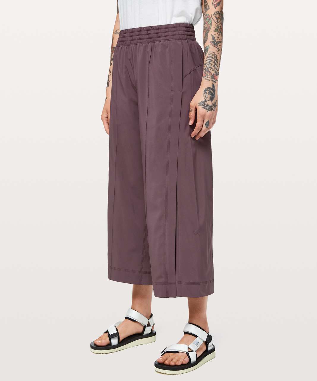 NWT Lululemon Wanderer Culotte Pants crop wide leg burgundy -wine