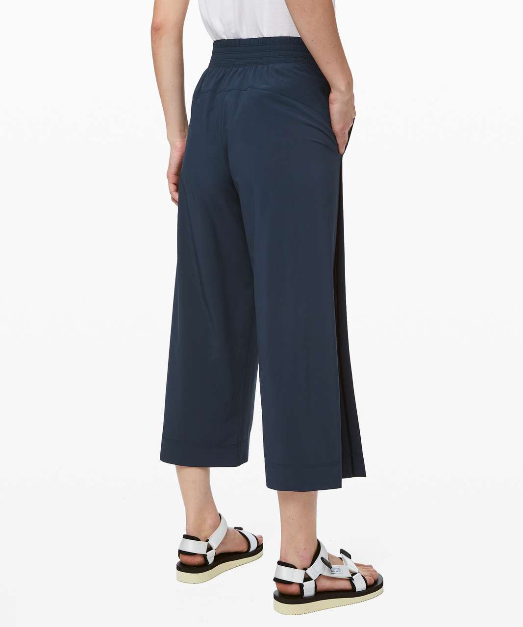 THIS JUST IN: I'm in love with the Wanderer Culottes in Iron Blue