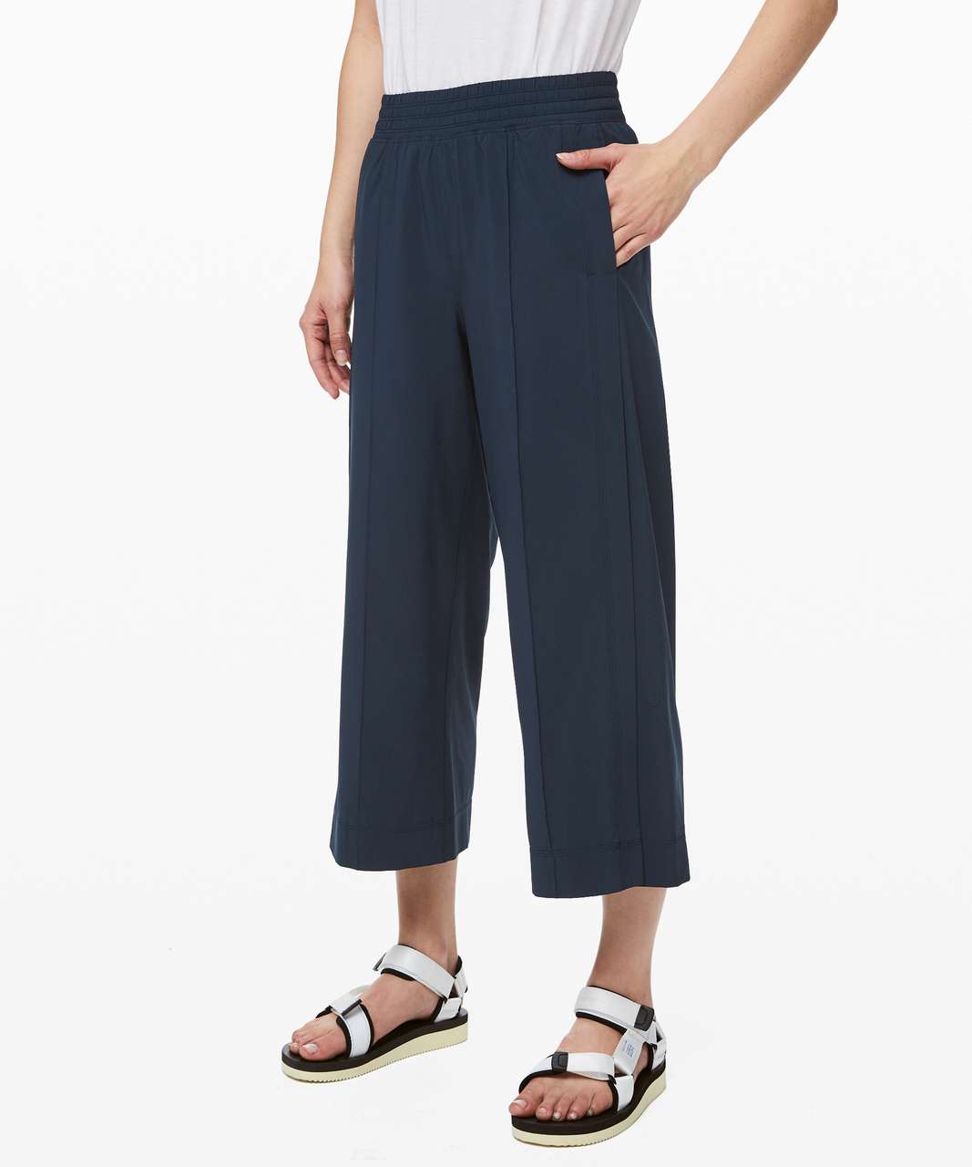 Lululemon Wanderer Culotte - True Navy