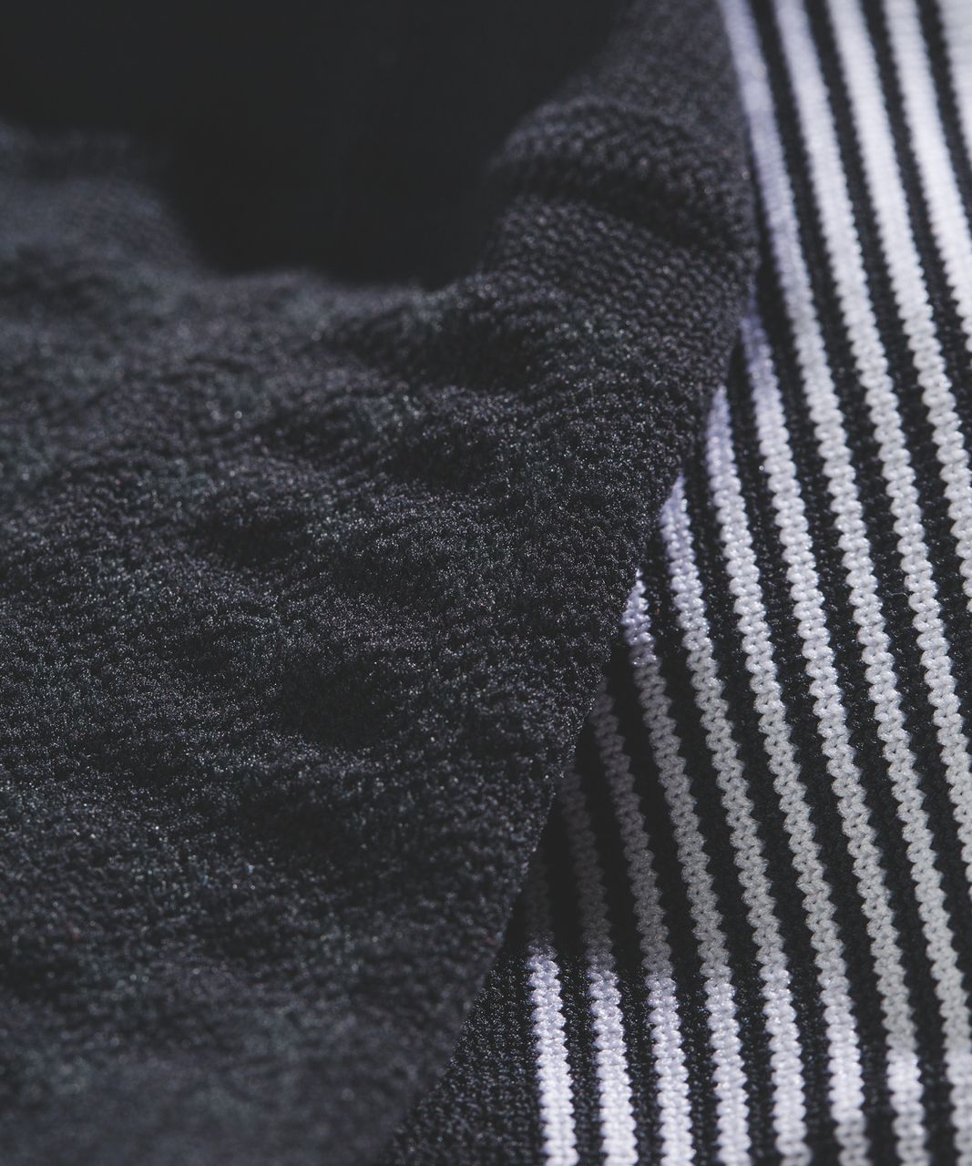 Lululemon Secret Sock - Black / White (First Release)