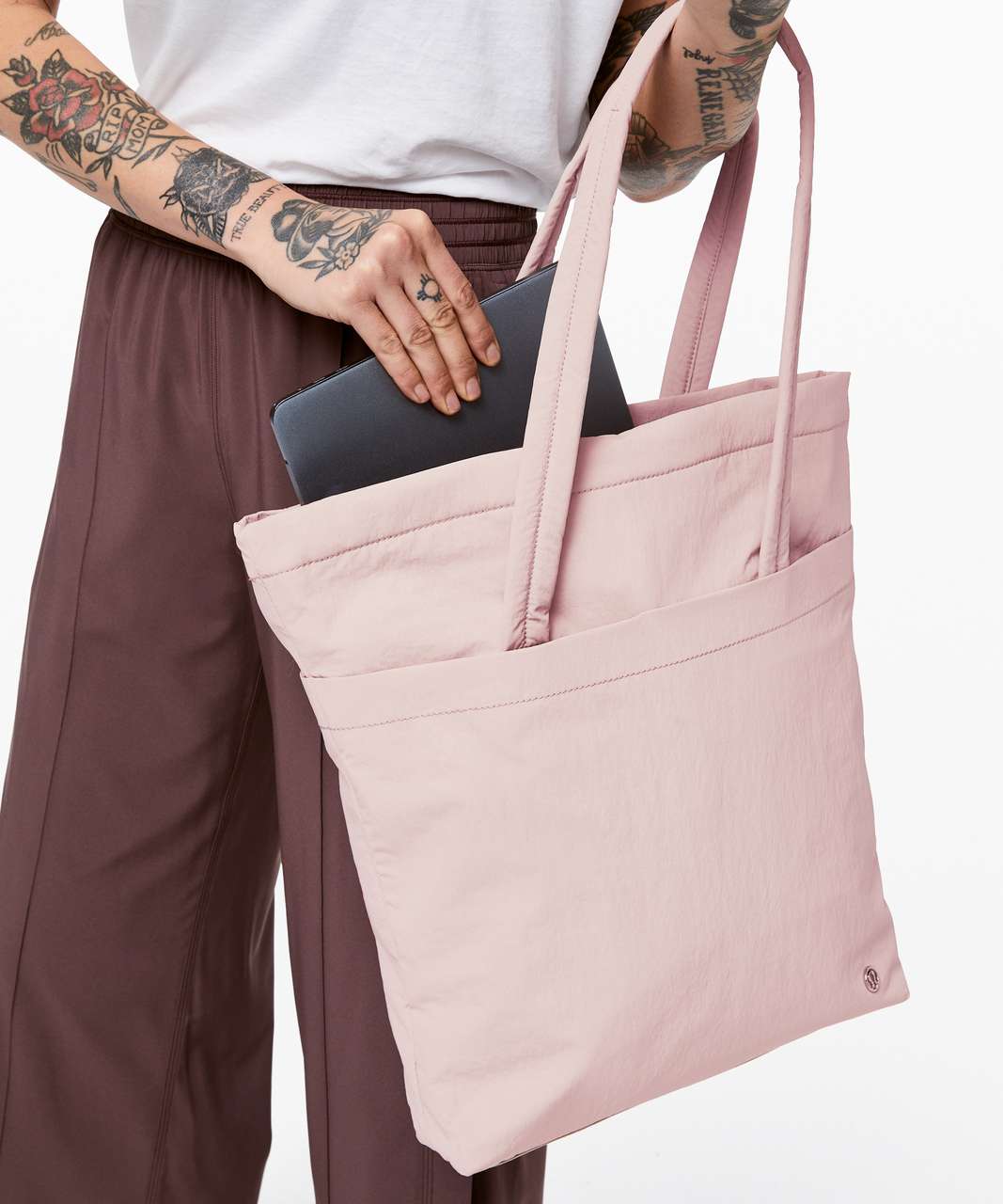 Lululemon Shopping Bags – Lululemon Comes to usc