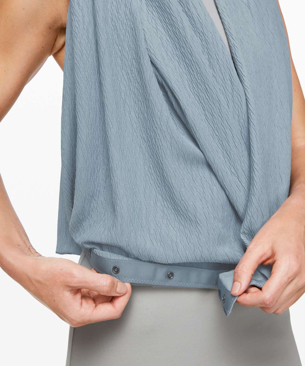 Lululemon Vinyasa Scarf *Crinkle - Chambray