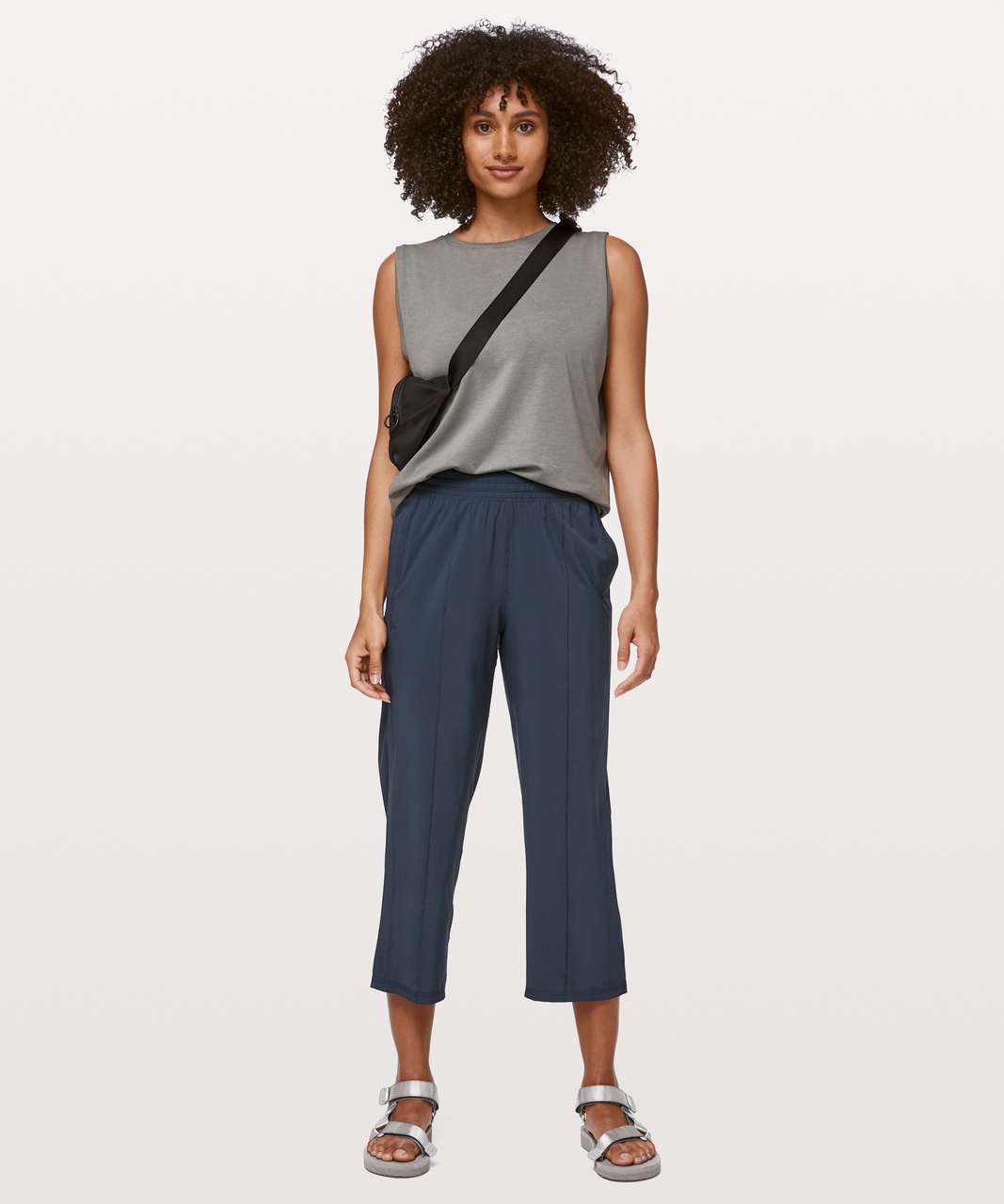 Lululemon Wanderer Crop - True Navy - lulu fanatics