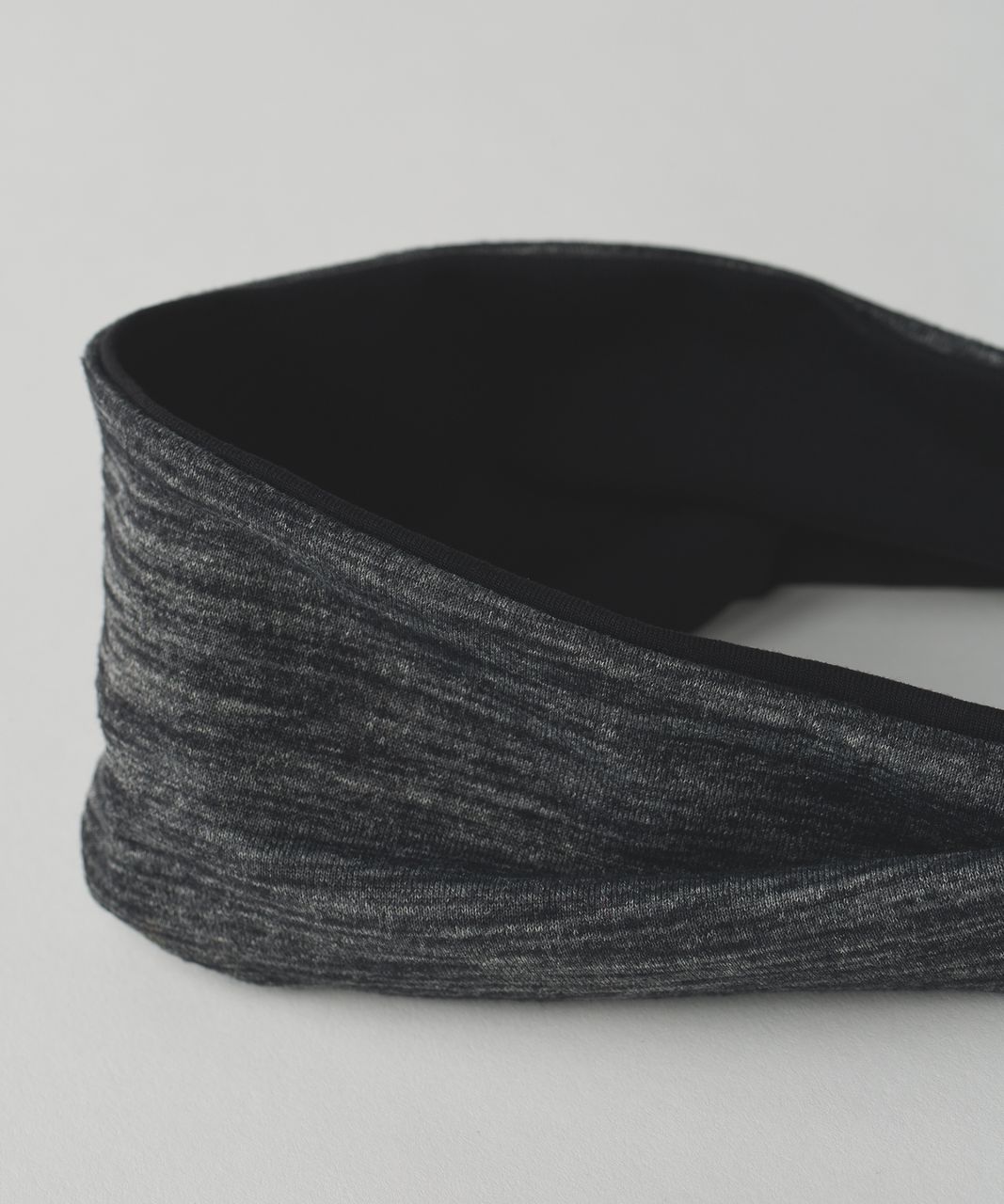 Lululemon Fringe Fighter Headband - Black / Heathered Black (First Release)