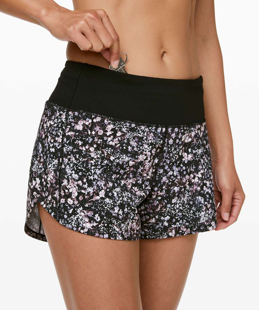 Lululemon Speed Up Short Long *4" Updated Fit - Floral Spritz Multi / Black