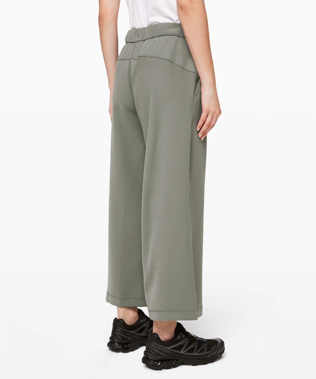 Lululemon Wide Leg On The Fly Pant Size 2 - $73 - From Cara