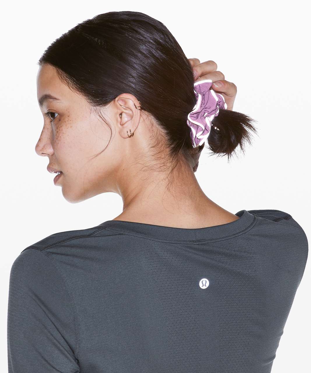 Lululemon Light Locks Scrunchie - Jubilee