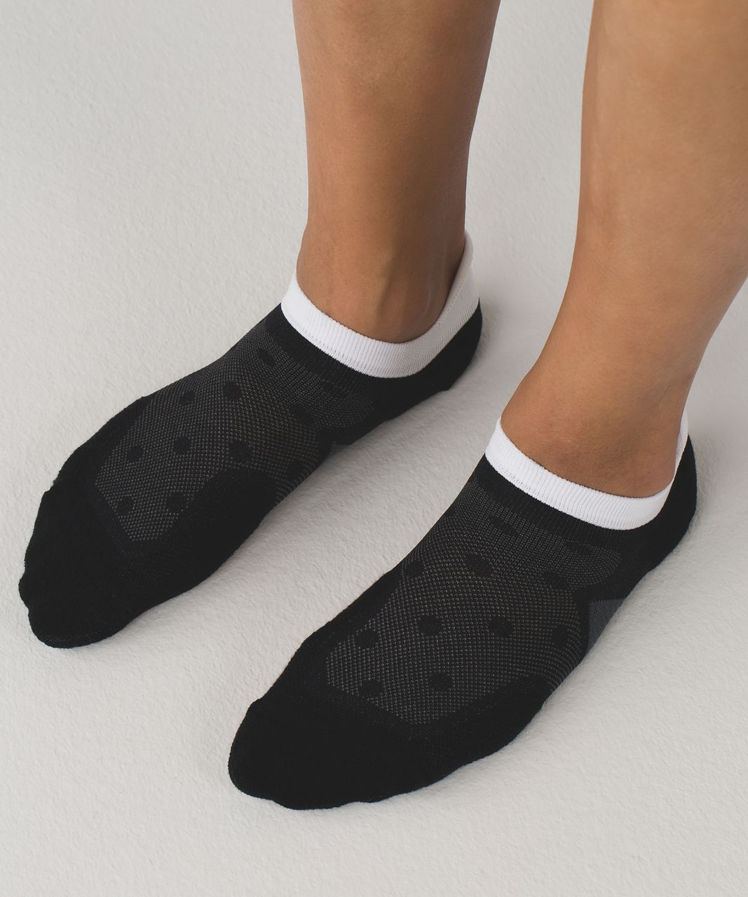 Lululemon Speed Sock - Black / White / Silver Spoon