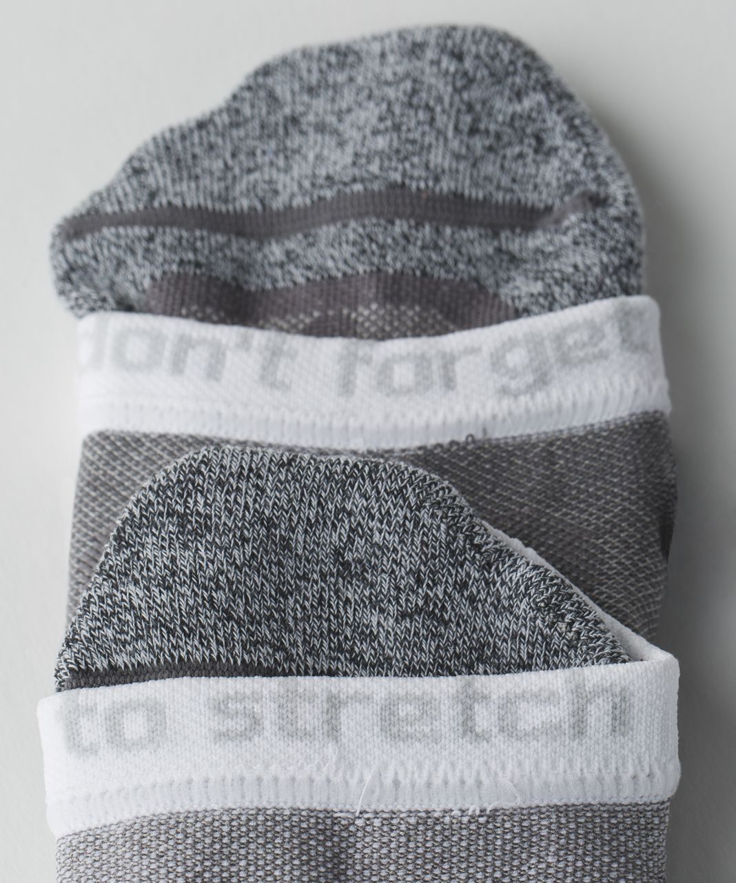 Lululemon Speed Sock *Silver - Slate / Deep Coal