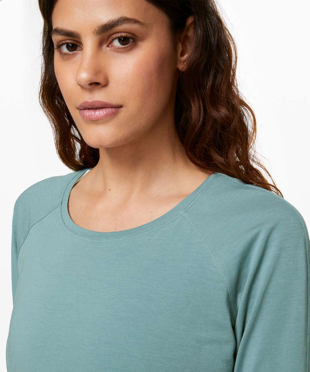 Lululemon Emerald Long Sleeve - Aquatic Green