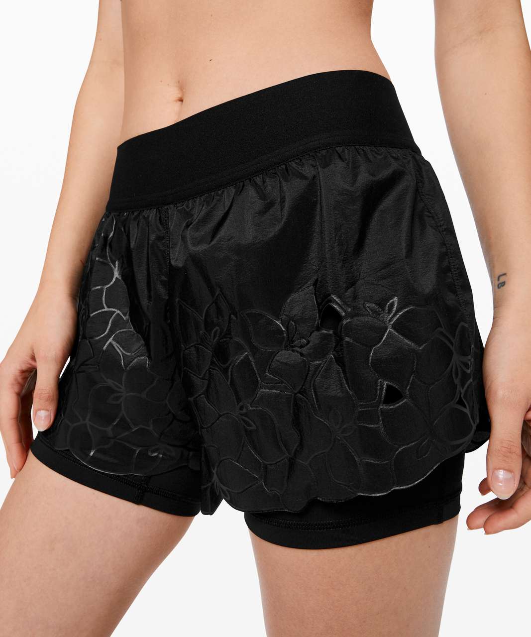 Lululemon Fabled Forest Short - Black