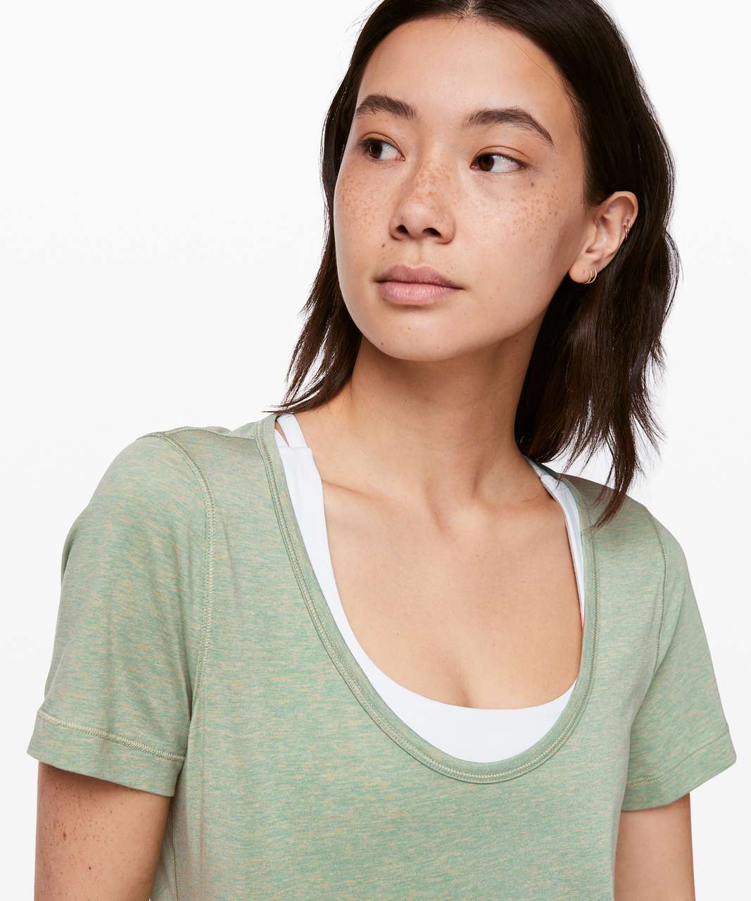 Lululemon Find Your Twist Short Sleeve - Heathered Desert Green