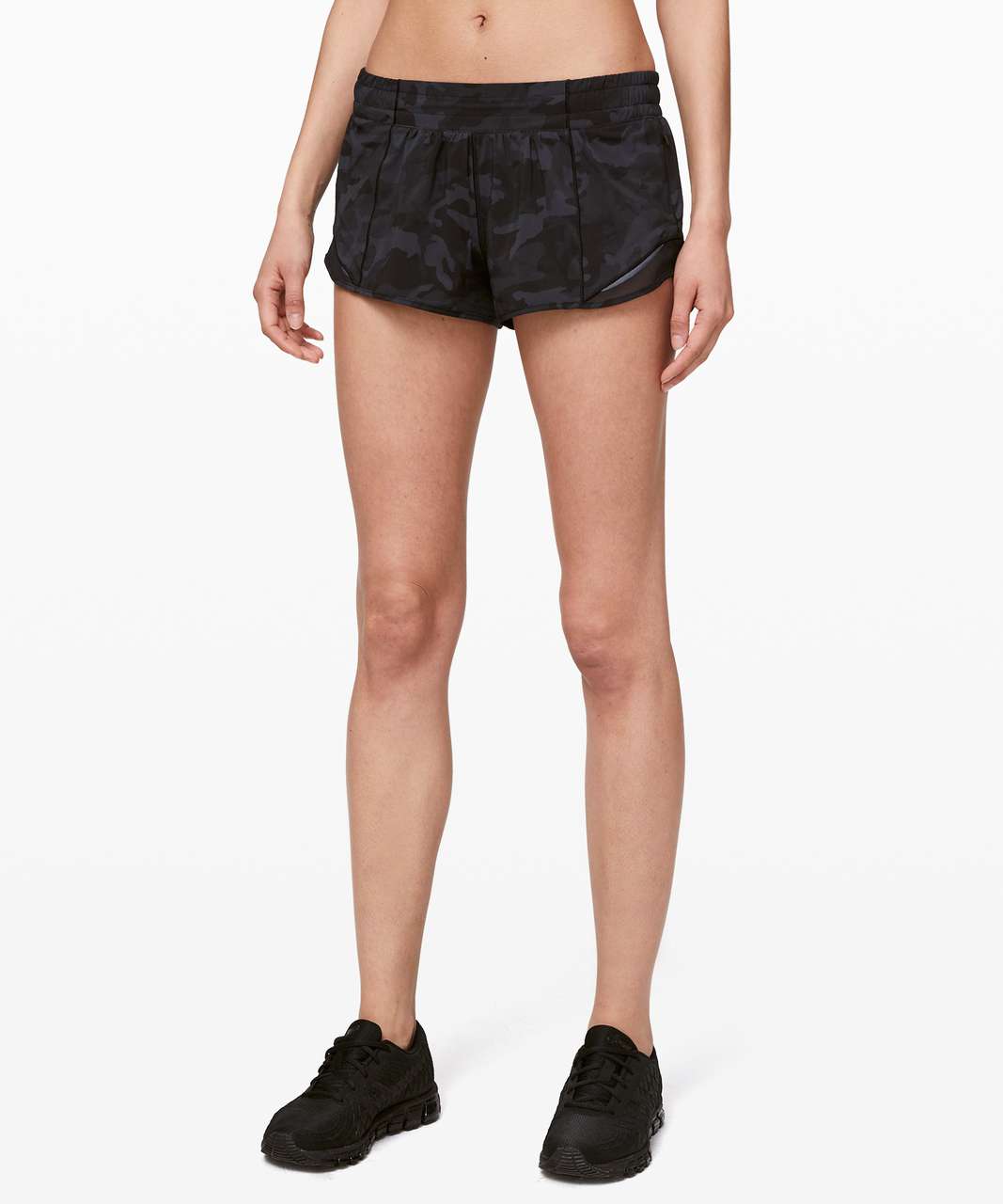 wholesale online Lululemon Black Hottie Hot shorts Size 2, Inseam