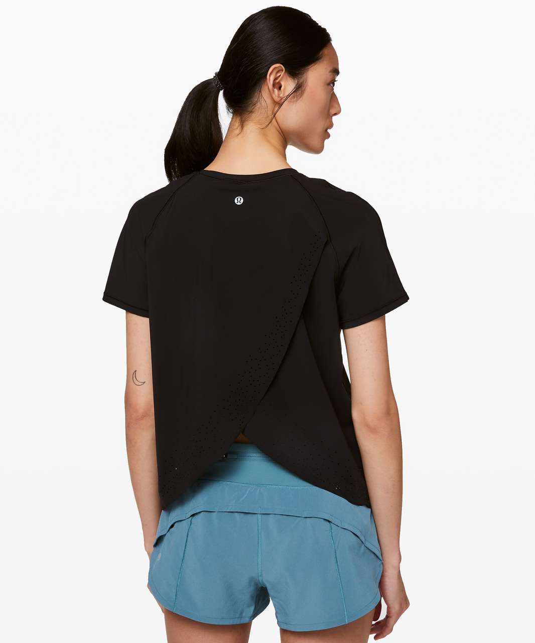 Lululemon Quick Pace Short Sleeve - Black - lulu fanatics