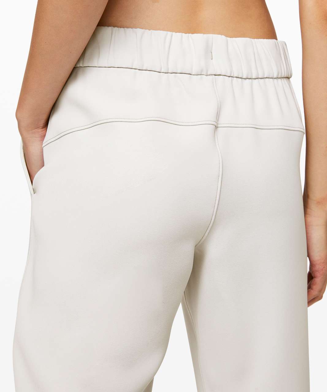 Lululemon On the Fly 7/8 Pant *Woven - Silverstone - lulu fanatics