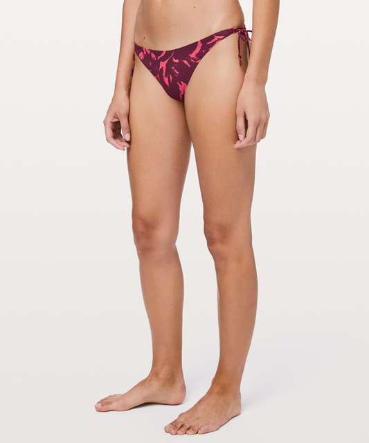 Lululemon Sun Soaker Cheeky Bottom Low Rise Mini Twisted Tropics Hydrangea Multi Lulu Fanatics 6048