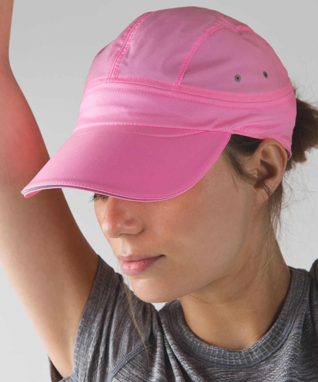 Lululemon Race To Place Run Hat 2.0 - Pink Shell