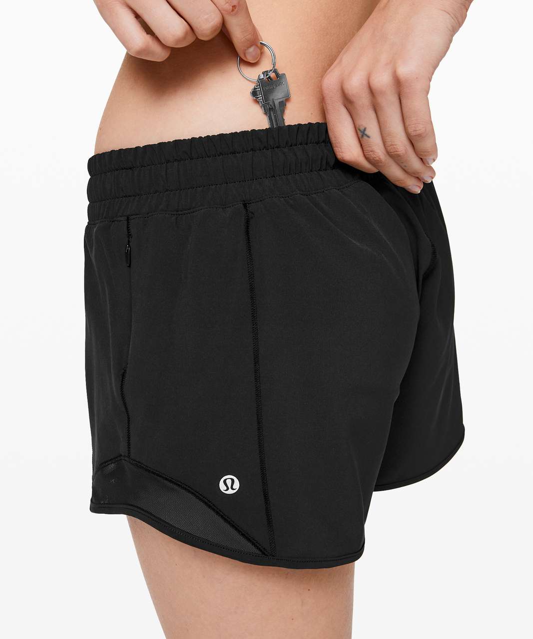 Lululemon Hotty Hot Short II *Long 4 - Vitalize Multi / Black - lulu  fanatics