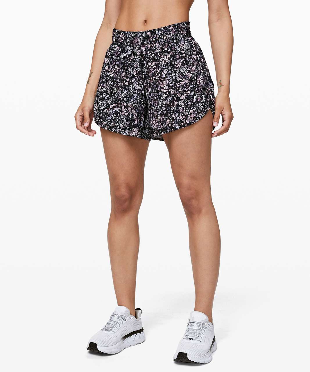 Floral sales lululemon shorts