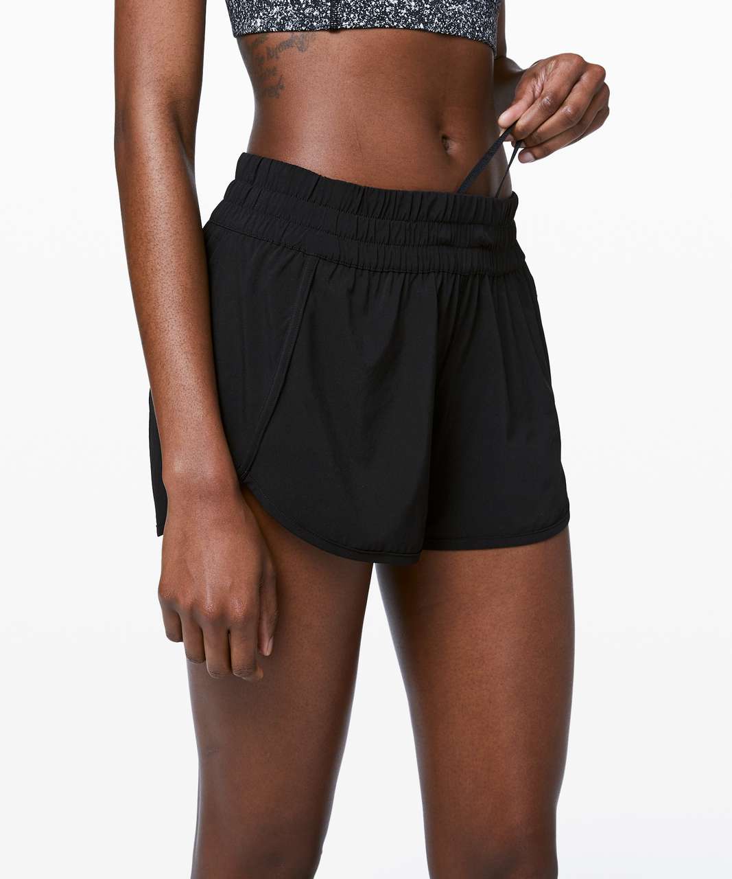 Lululemon Tracker Short V *4 - Black - lulu fanatics