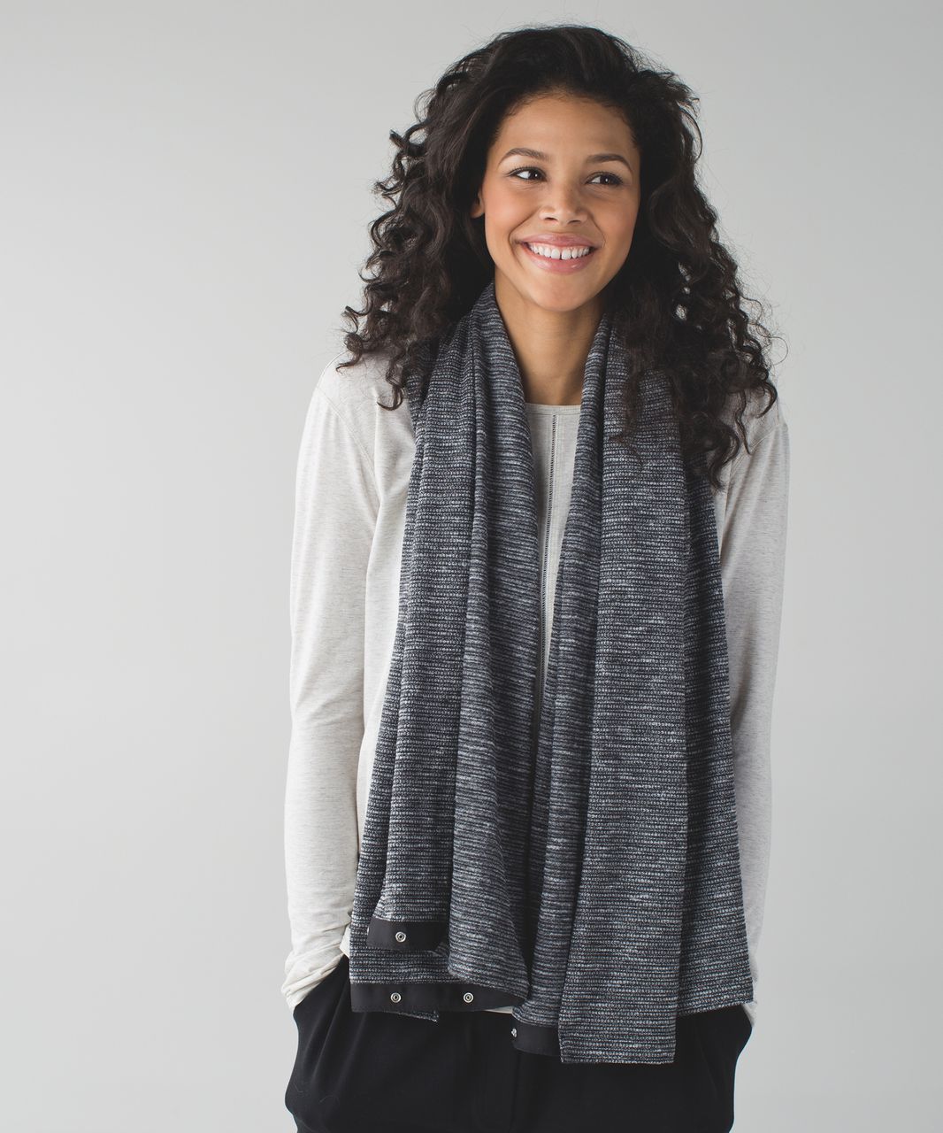 Lululemon Vinyasa Scarf - Coco Pique Black White