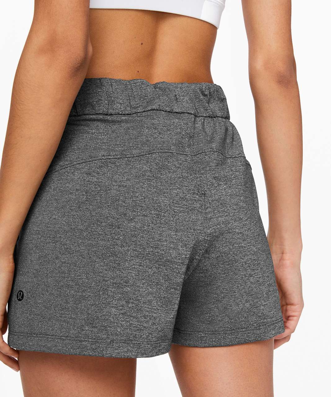 Lululemon On The Fly Short *2.5 - Black (First Release) - lulu fanatics