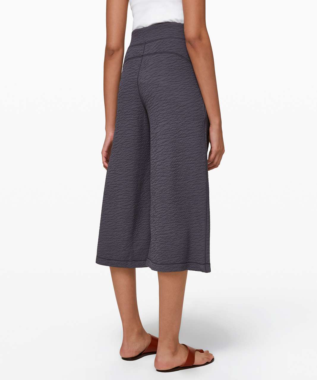 Lululemon Can You Feel The Pleat Crop - Moonwalk