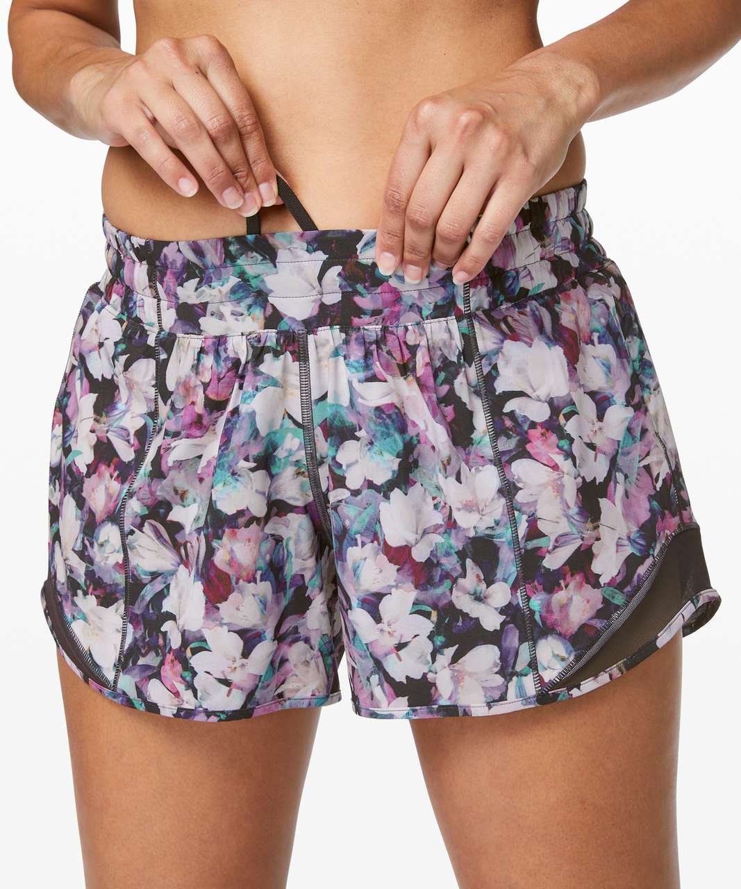 Lululemon Hotty Hot Short II *2.5" - Utopia Multi / Deep Phantom (First Release)