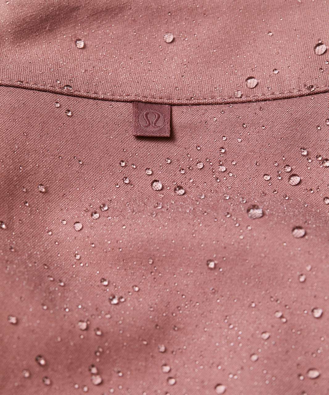 Lululemon This Instant Short - Red Dust