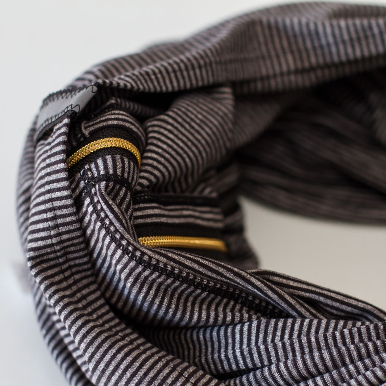 Lululemon Vinyasa Scarf - Tonka Stripe Heathered Slate Black