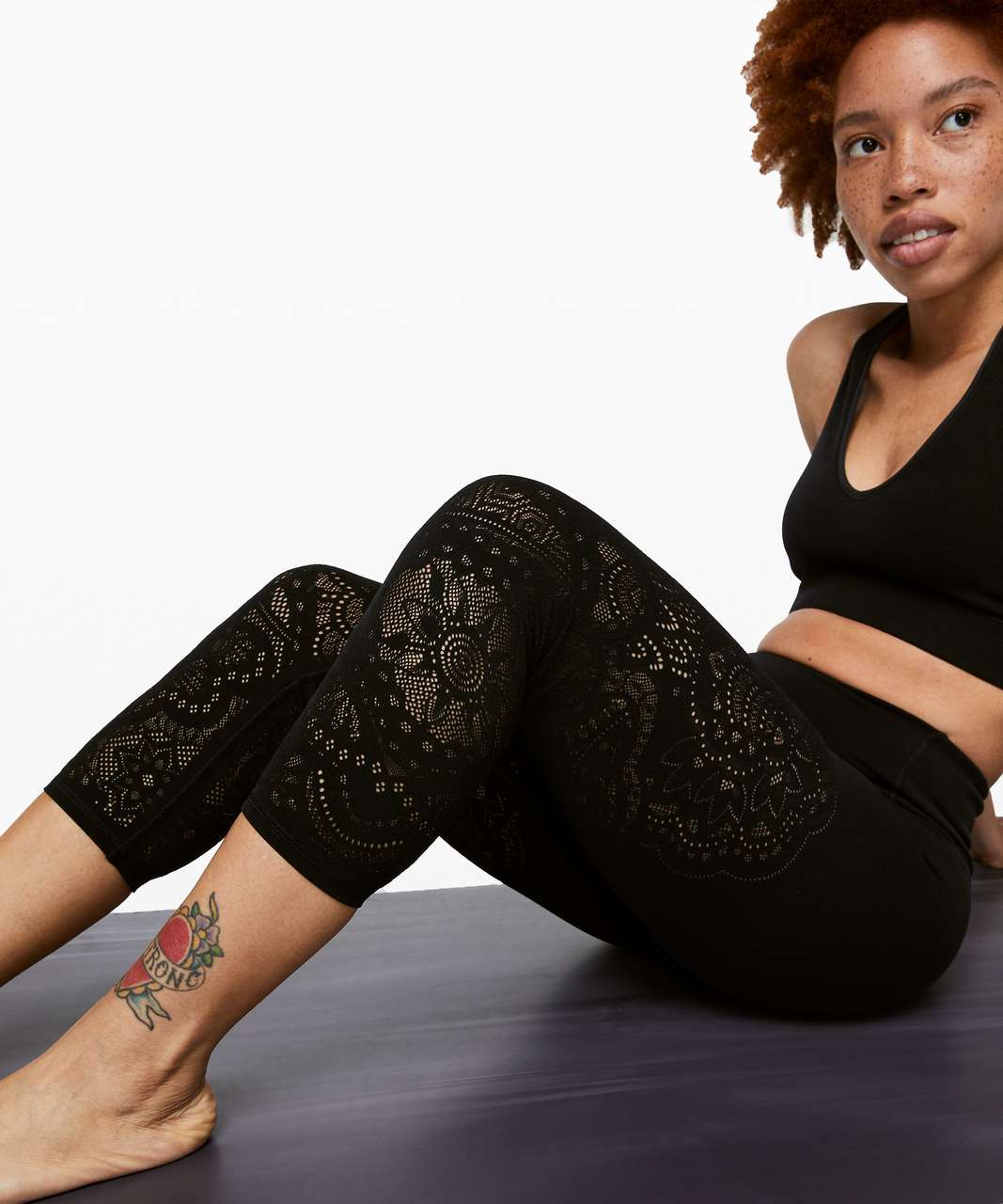 Lululemon Reveal Crop Mesh Side Panel Capri Leggings Women's Black Size 6