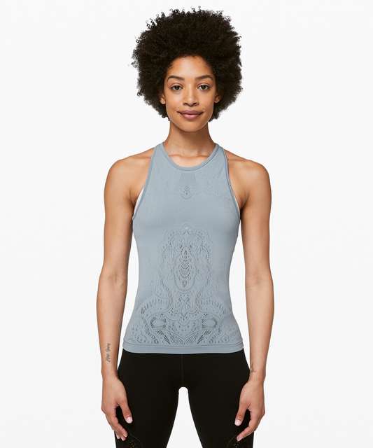 Lululemon Reveal Tank (Stripes) - Submarine - lulu fanatics