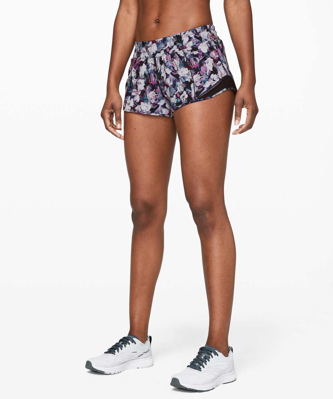 Lululemon Hotty Hot Short II *2.5 - Utopia Multi / Deep Phantom