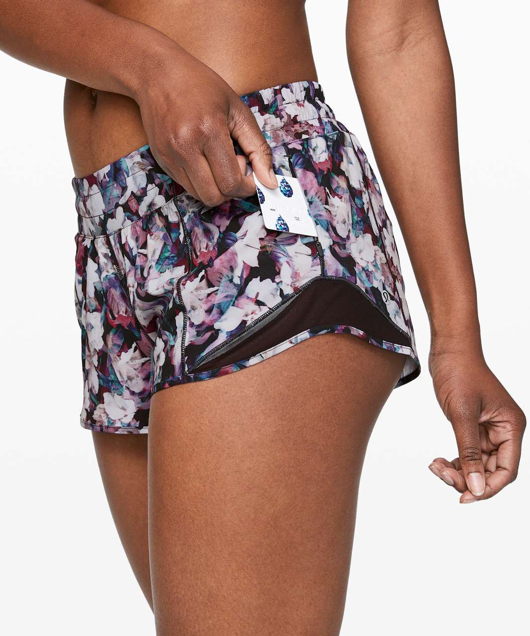 Lululemon Hotty Hot Short II *2.5 - Utopia Multi / Deep Phantom - lulu  fanatics