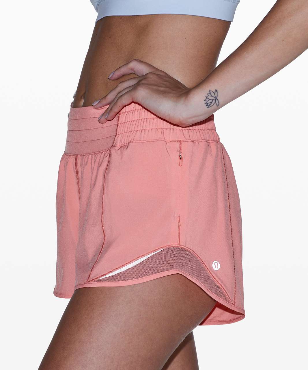 Lululemon Hotty Hot Short *High-Rise 2.5" - Light Coral