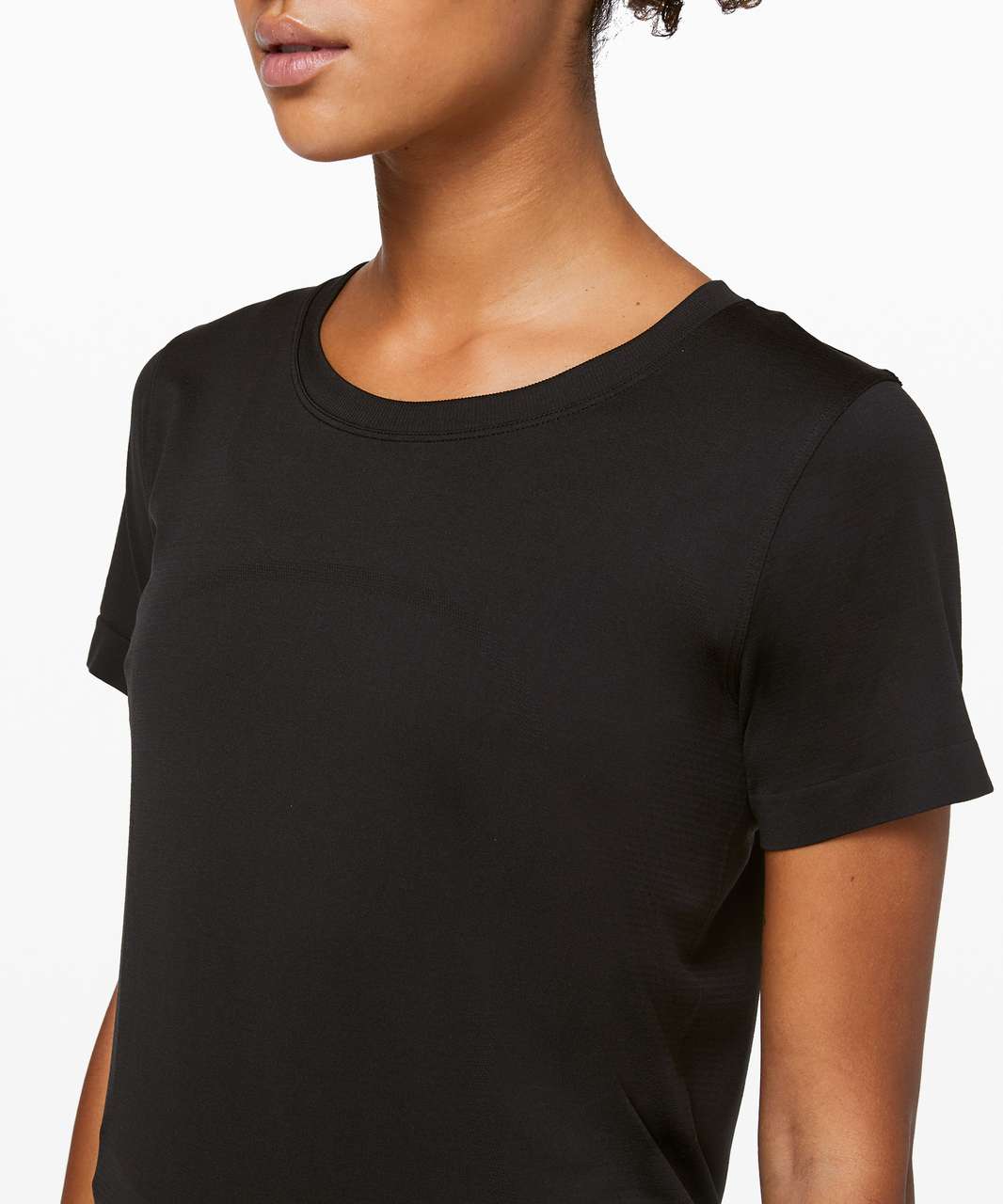 Lululemon Swiftly Tech Short Sleeve (Breeze) *Relaxed Fit - Black / Black