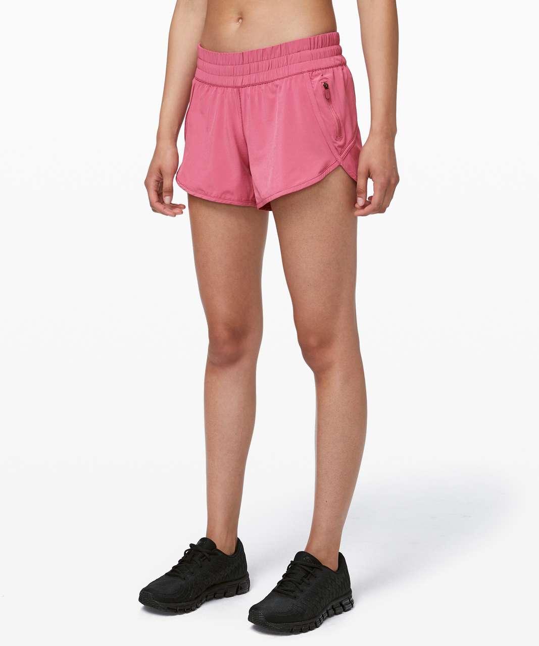 tracker short v lululemon