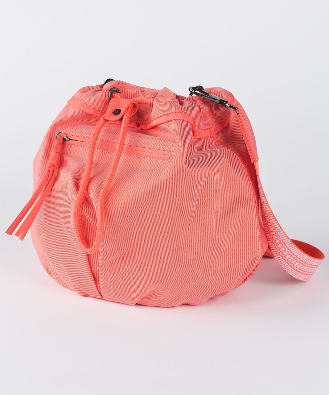 Lululemon Diversity Bag - Cape Red / White