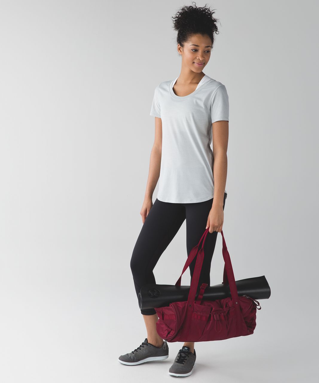 Lululemon Run Ways Duffel - Rosewood