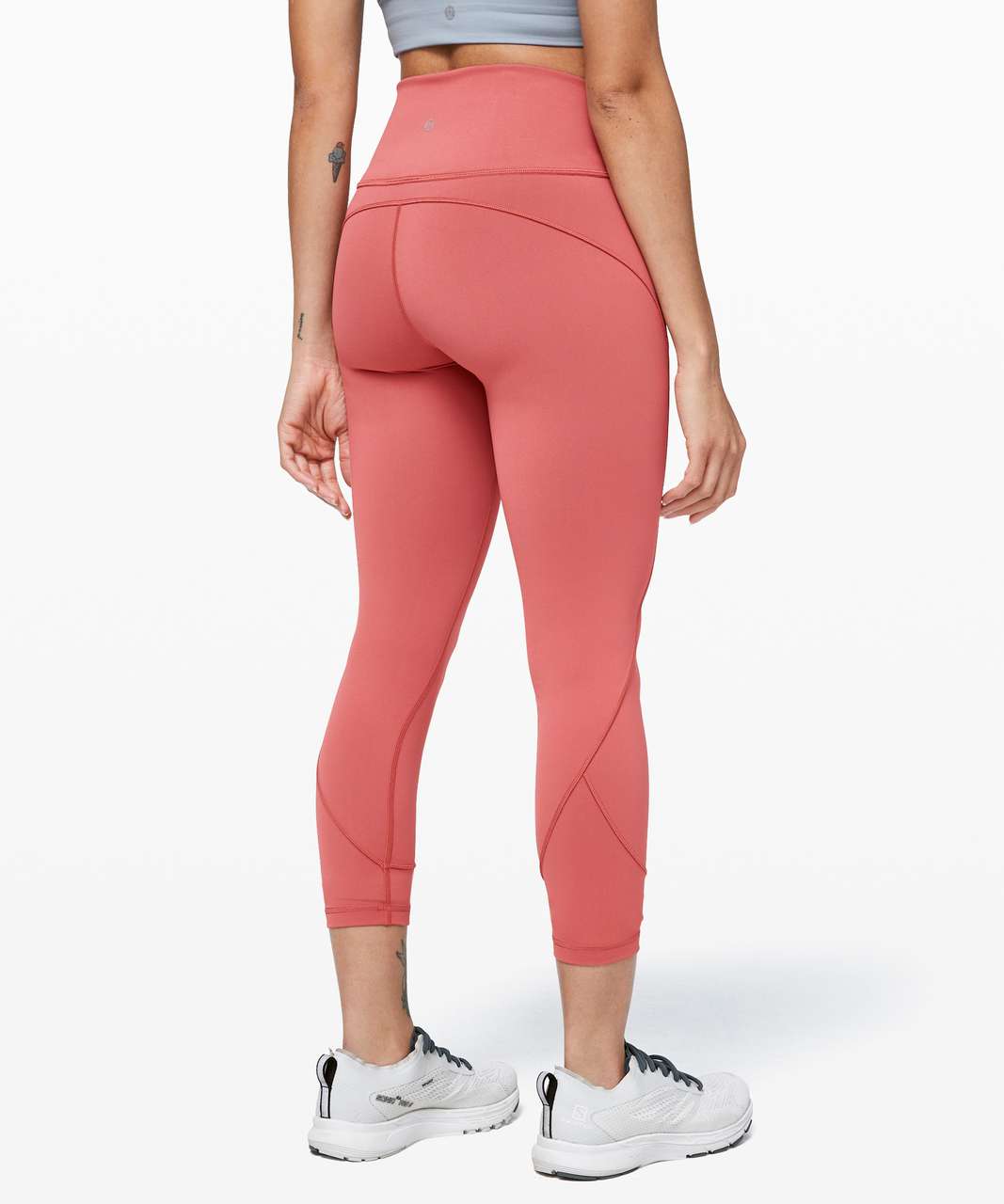 Lululemon Everlux Fabric  International Society of Precision