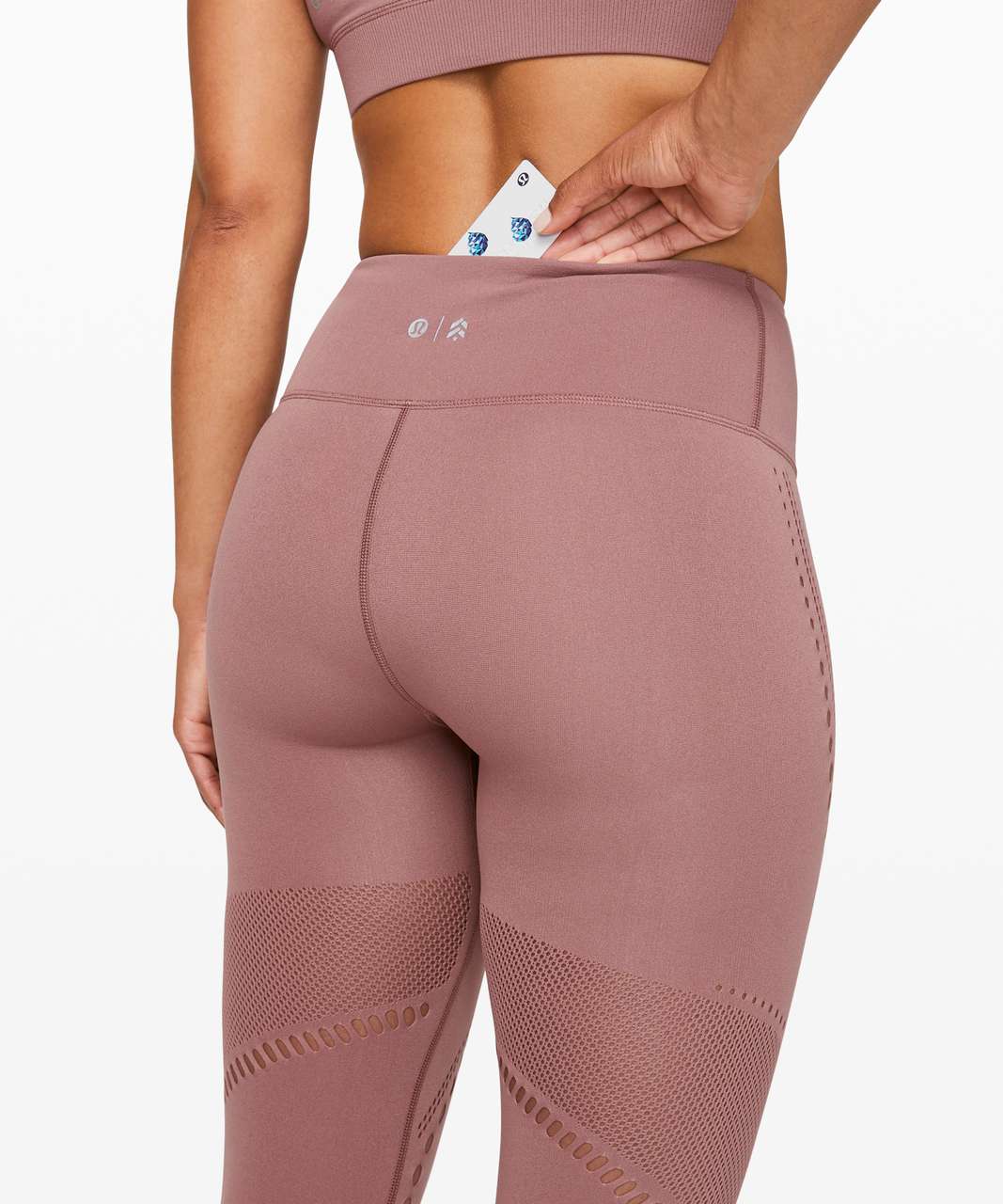 Lululemon Reveal 7/8 Tight in Deep Rouge