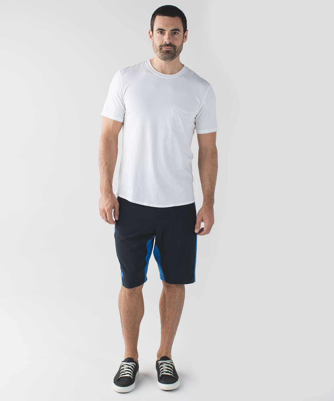 Lululemon For The People Short 2 12" - Classic Navy / Heathered Lakeside Blue