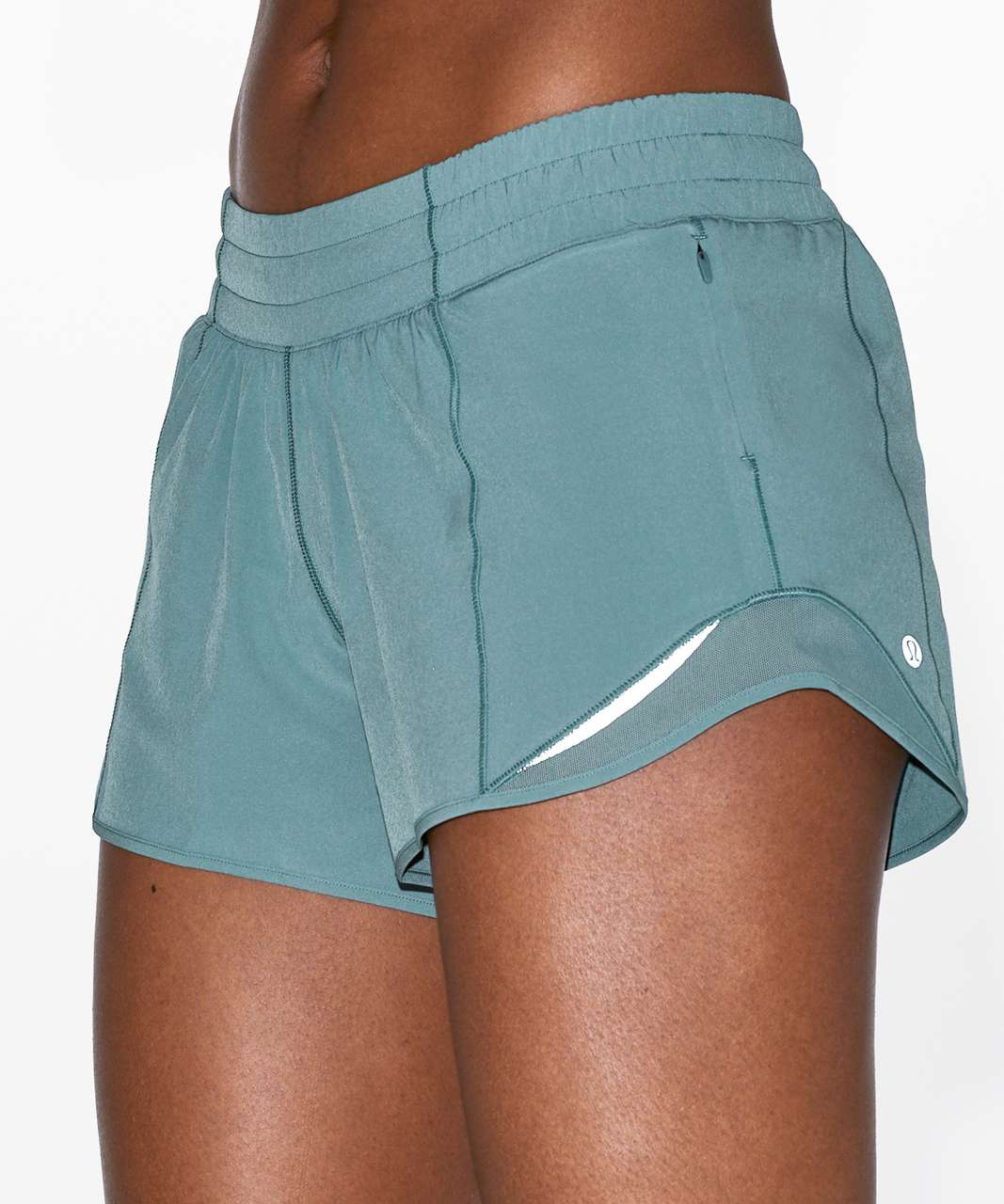 NEW LULULEMON Hotty Hot 2.5 LR Short 0 6 Kelly Green